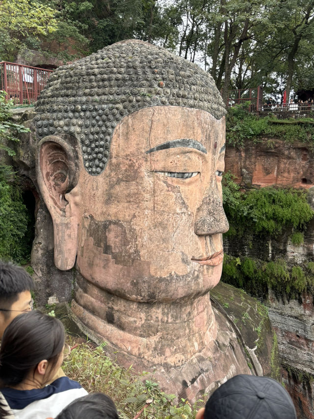 Leshan Buddhas in Chengdu