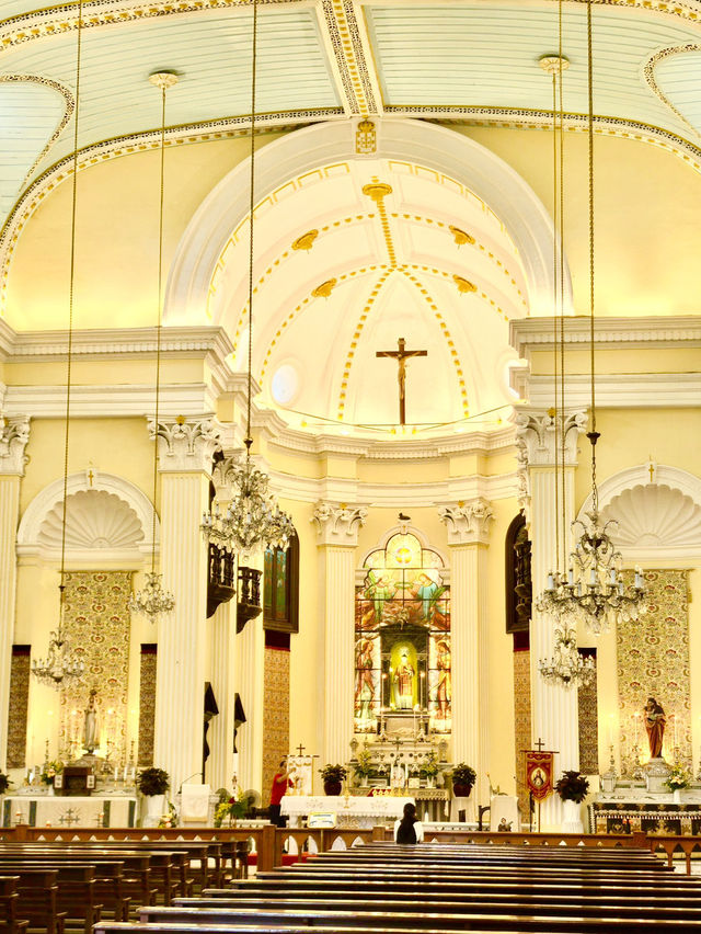 Find Peace in Macau’s Bustle at St. Lawrence’s Church