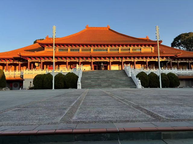 想去南天寺祈福？這樣玩轉臥龍崗太過癮。