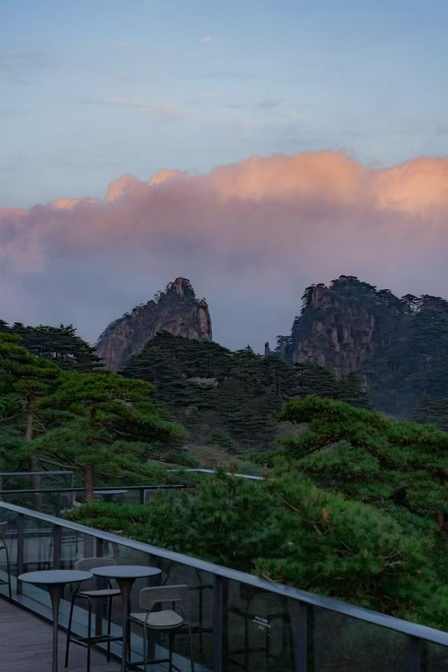 人生建議：黃山之巔尋回自由，淋一場雲海
