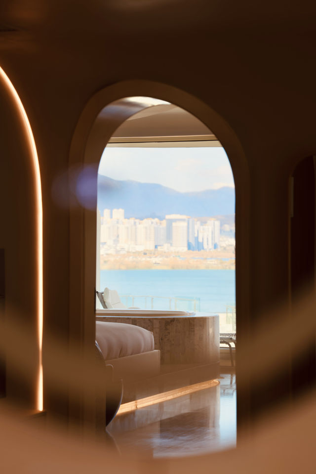 【青綠·海的呼吸】寫給每一位在路上的你。