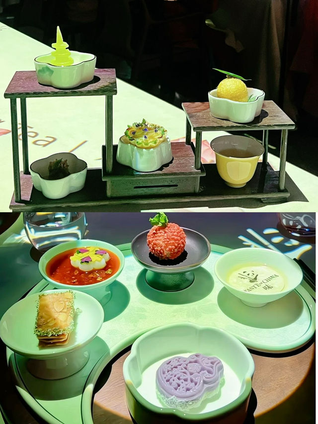 A Culinary Tour of China in One Shanghai Restaurant! 🍃