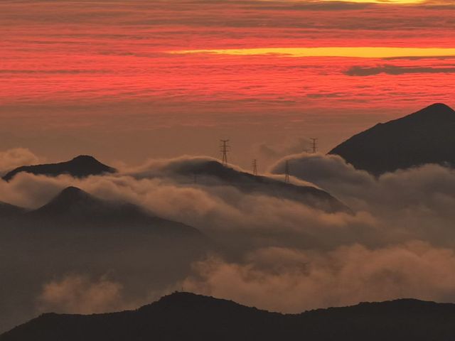深圳梅沙尖日出震撼體驗|凌晨摸黑登山太值得了! 深圳梅沙尖日出震撼體驗|凌晨摸黑登山太值得了!
