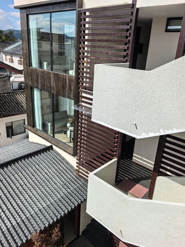 麗江度假必備！270°雪山觀景智能民宿親測報告
