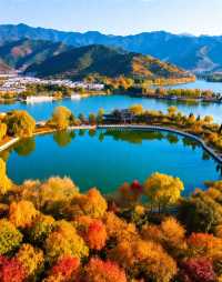 澄澈湖水、綿延綠道和原生態風光讓你感受自然與愜意的雙重治癒