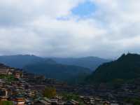 千戶苗寨住山野民宿真的太爽了