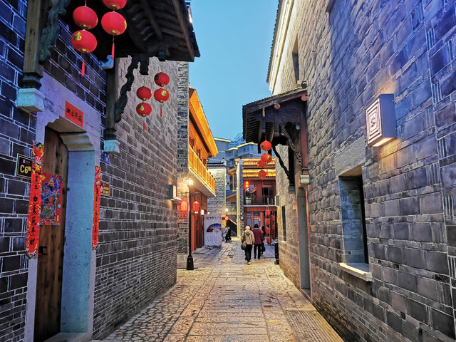 南昌作為歷史文化名城,擁有眾多著名旅遊景點。我從歷史文化價值 南昌作為歷史文化名城,擁有眾多著名旅遊景點。我從歷史文化價值