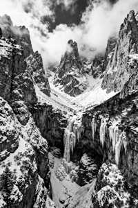 雪落「石匣子」,邂逅冬日扎尕那的中式寫意仙境