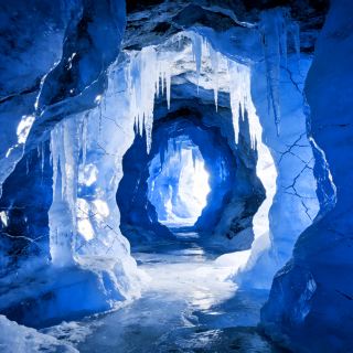 ブルーアイスケイブ群 グリーンランド島