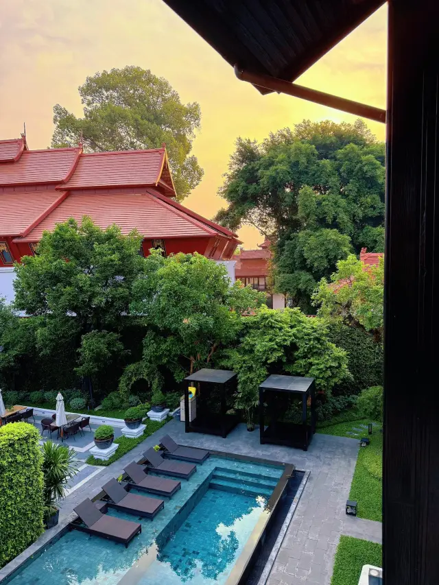 With so many hotels in Chiang Mai Old City, this one is still my favorite