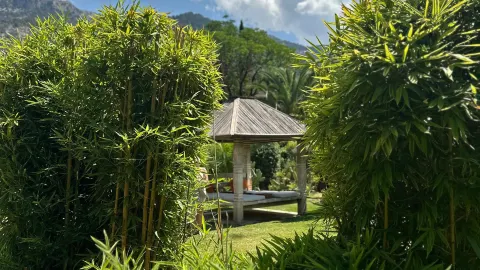 การพักผ่อนที่แสนสงบและผ่อนคลายในโซเยอร์ (Soller) — traveler post in Soller