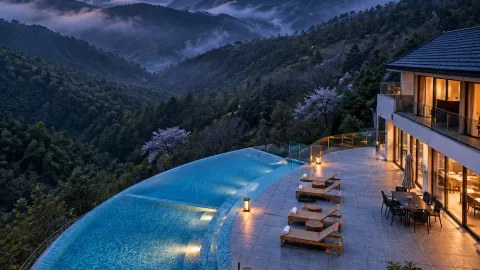 # A sea-of-clouds hotel atop Siming Mountain! Infinity pool + cliffside coffee, you won't want to leave. Location: Yuyao, Zhejiang. Hotel: Puerya Hotel Yuyao — traveler post in Ningbo