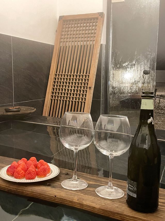 호텔수준의 퀄리티를 자랑하는 한옥숙소 ‘송선생댁’🏡
