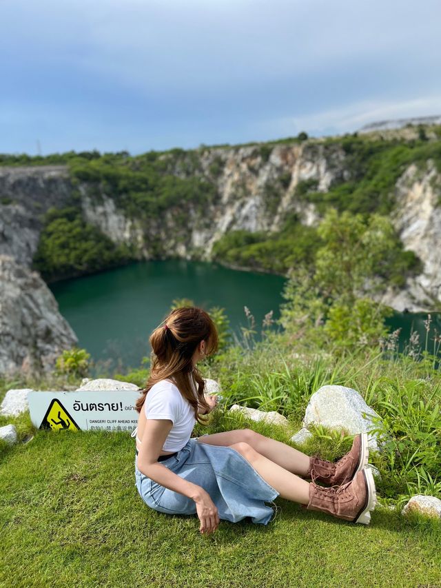 Lof Land สถานที่ท่องเที่ยวใหม่ท่ามกลางหุบเขา