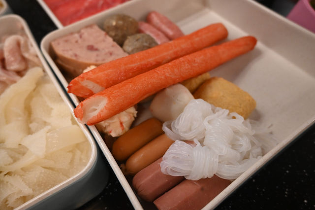  旺角雞煲放題, 好味芝士雞煲任點任食