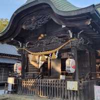 Shrine with guidance lion dog 