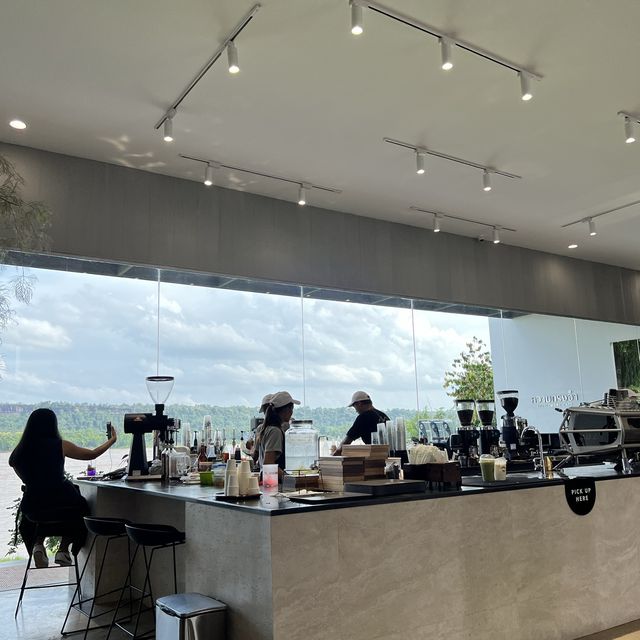 ความทรงจำคาเฟ่ คาเฟ่ที่ต้องห้ามพลาด 🍵☕️