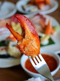 grand weekend buffet ไลน์บุฟเฟ่ต์เยอะมาก