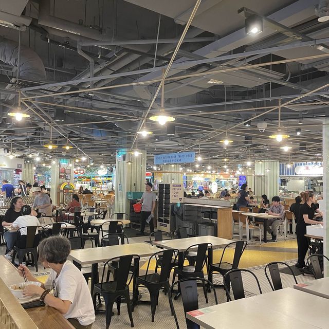 Wisma Atria Food Court 