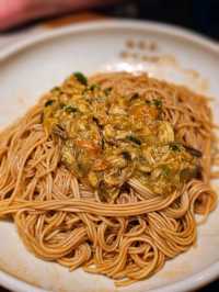 必吃～炒虾蟹拌麵🍜