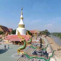 เที่ยววัดแก่งคอย ชมถ้ำนาคา ย้อนรอยอดีตสงครามโลก