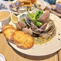 銅鑼灣DJ打碟Cafe Bar｜The Musicbox Grill House & Bar 