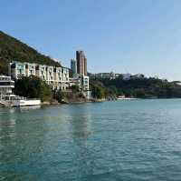 香港島南邊，淺水灣泳灘！流連忘返！