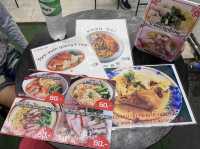 ร้านราดหน้าหมูนุ่ม ที่ไม่ได้มีเมนูเด็ดแค่ราดหน้า