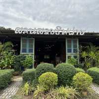 Suansuai Rimfai restaurant, at Chonburi 🍲🇹🇭