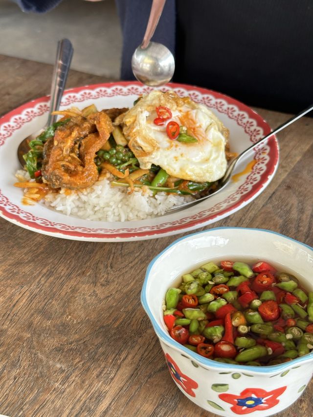 ร้านอาหารวรี