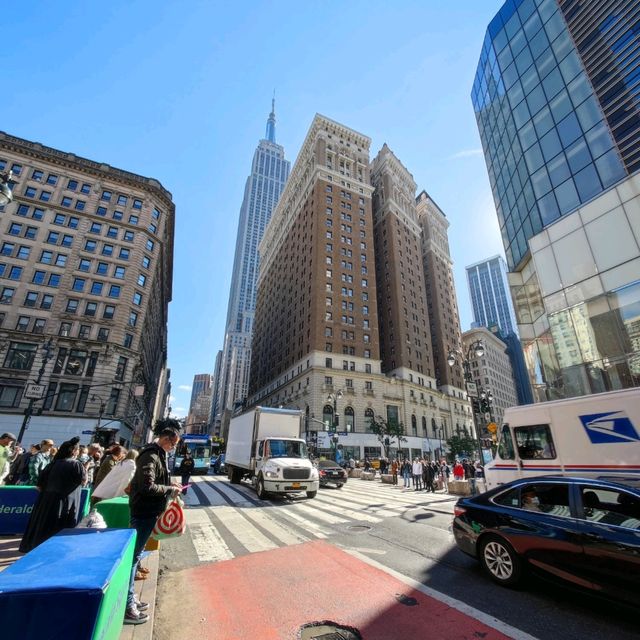 Manhattan Meanderings: Fall's Farewell Tour