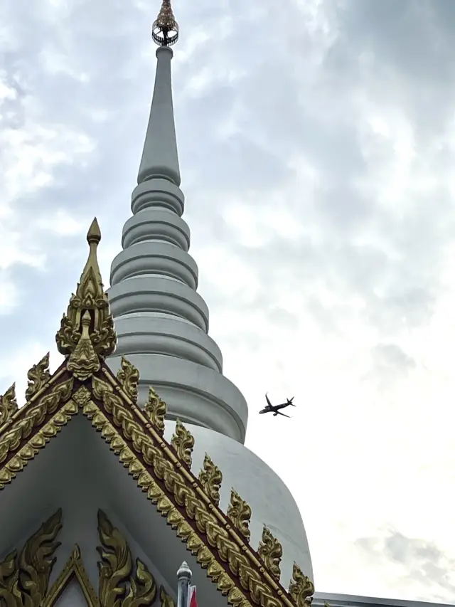 วัดพระศรีมหาธาตุ