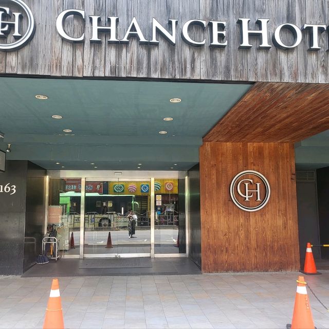 台中火車站附近～巧合飯店