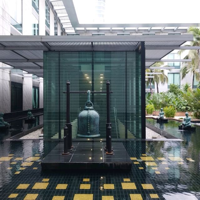 Airport Hotel