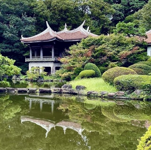 Shinjuku Gyoen National Garden