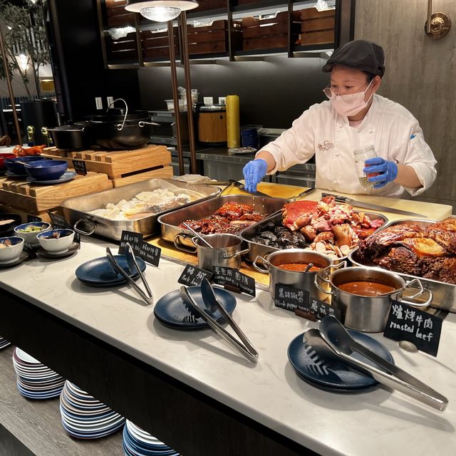 逸市集 (桃園和逸飯店自助晚餐)