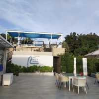 •  The Rock Hua Hin Beachfront Resort ⛲️✨
