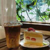 เจอ Stay with Tree Cafe🌿
