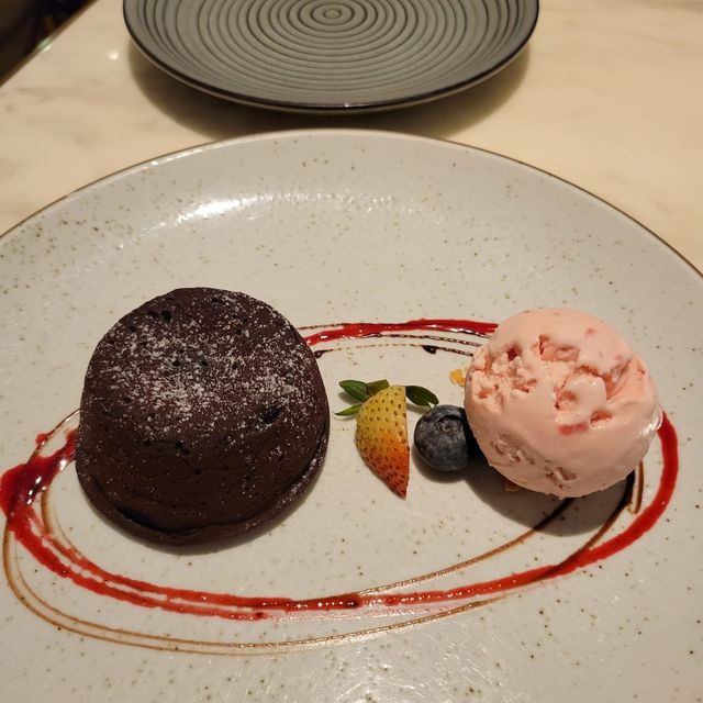 感覺好熱鬧同有節日氣息餐廳 感覺好熱鬧同有節日氣息餐廳