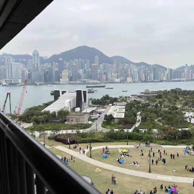 香港M+藝術館，世界一流的藝術館值得參觀哦