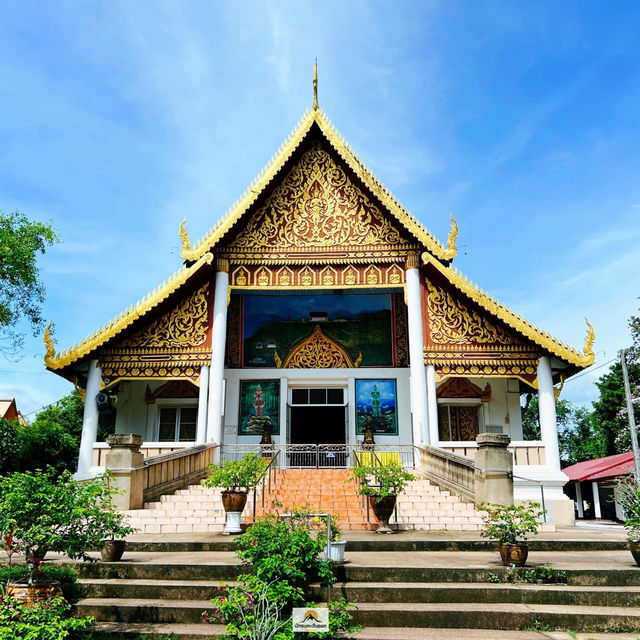วัดพระธาตุจอมแว่  จ.เชียงราย