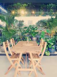 Plant Meets Art