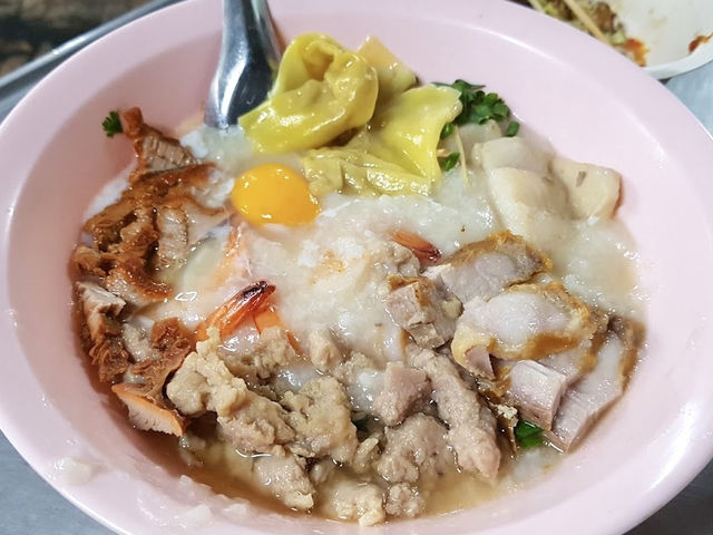 “โจ๊กเจ๊ภัส” ร้านอร่อยเมืองปากน้ำ จ.สมุทรปราการ