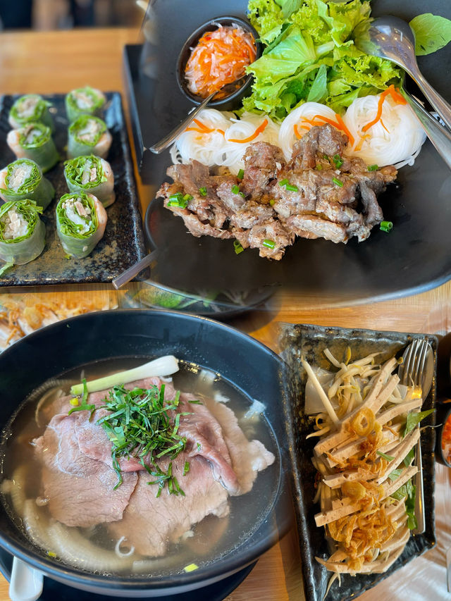 🍲 曼谷美味越南之旅：Le Dalat越南餐廳享受午間優惠