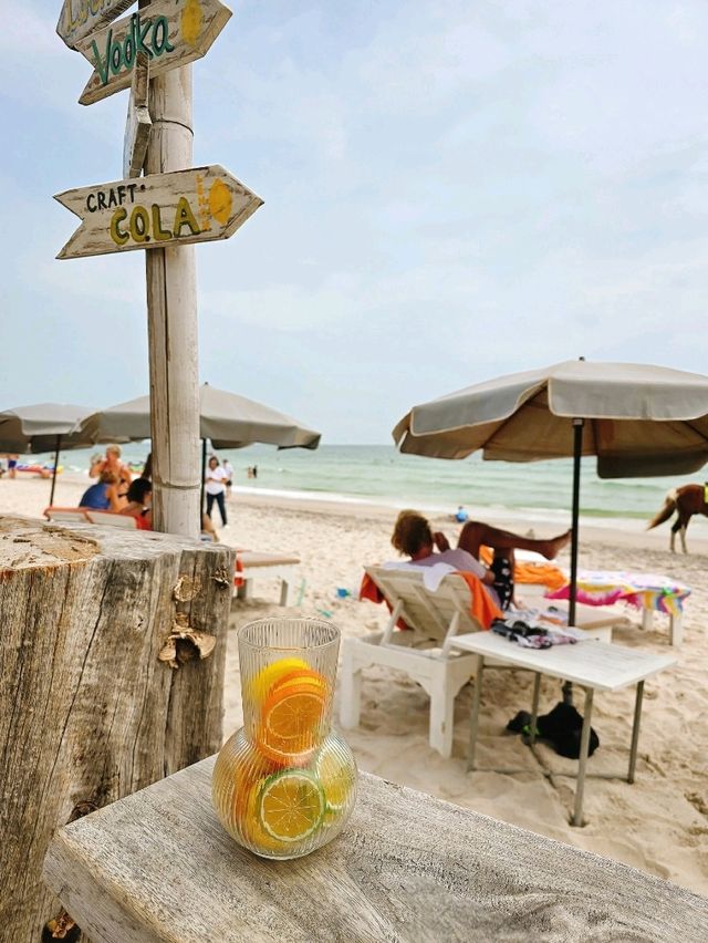 Cafe ริมหาด เลม่อนชื่นใจกับ La Ou Lemon 🍋