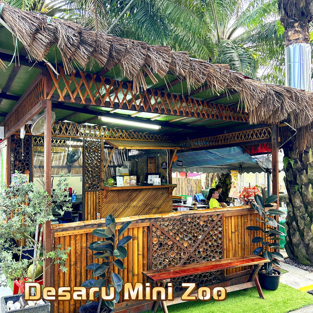 Cozy Cafe in Desaru Mini Zoo