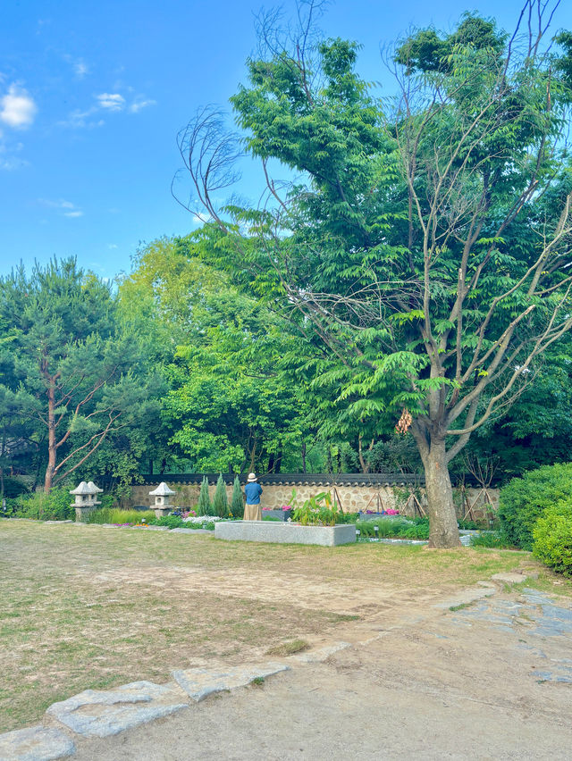 사랑이 꽃피는 이곳은 데이트하기 좋은 일산🌳🥰