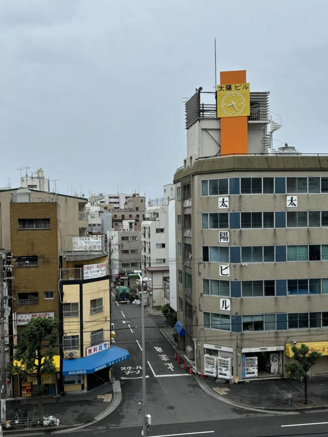 【大阪ホテル】駅からも近く、飲食店が周りに多くある好立地のホテル