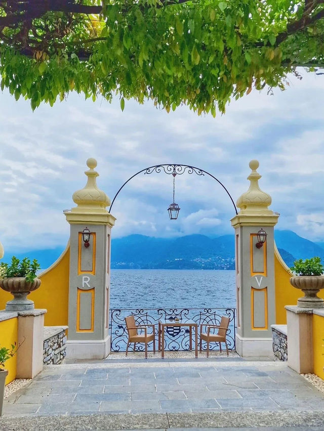 The Enchanting Beauty of Lake Como 🇮🇹