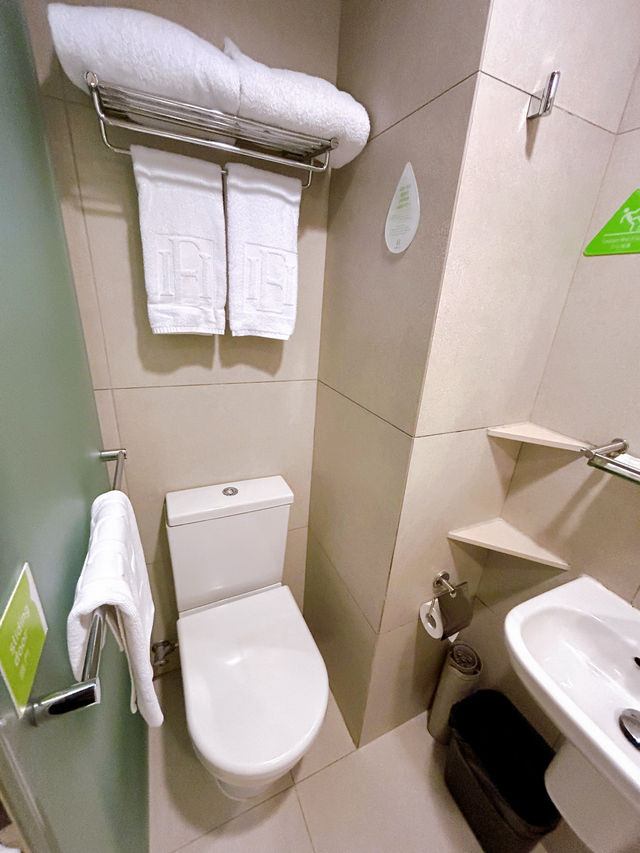 Best Budget Friendly Hotel in Mong Kok, Hong Kong